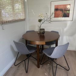 Small 4 Chairs Dinning Table 