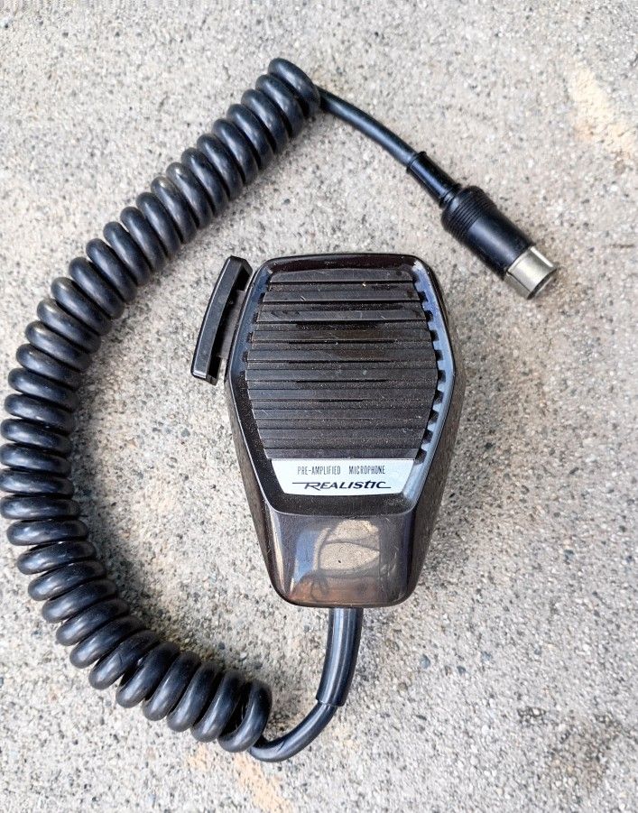 CB Radio Realistic Pre-Amplified Microphone