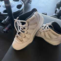 Jordan 11 Retro 