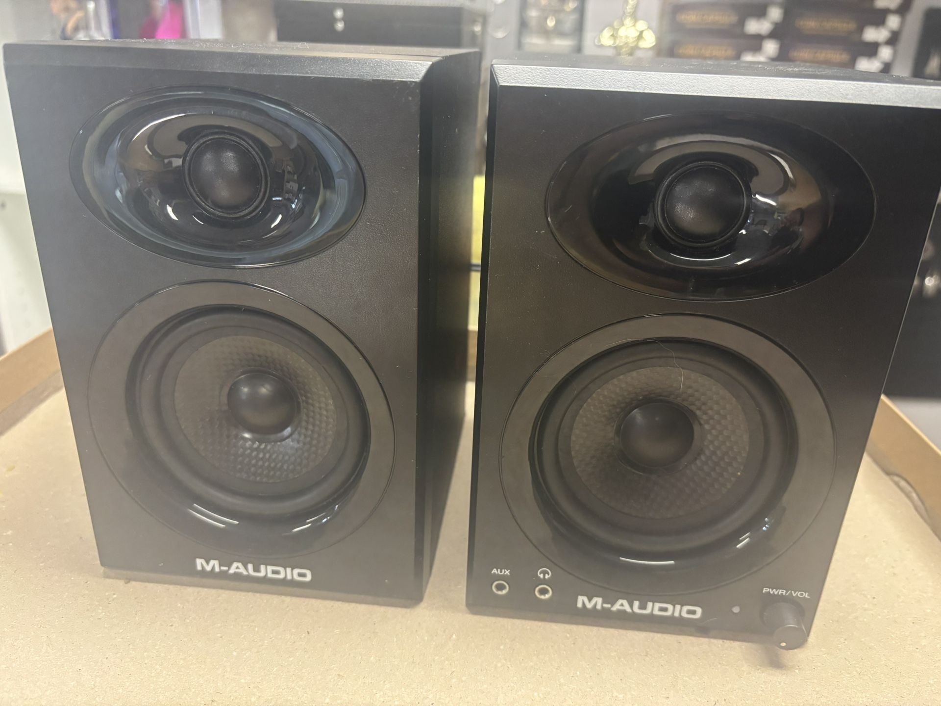 M-Audio Bx3 Graphite Powered Studio Speakers