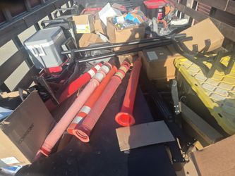 Adjustable truck rack