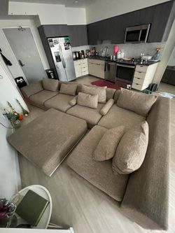 Copenhagen sectional sofa with ottoman