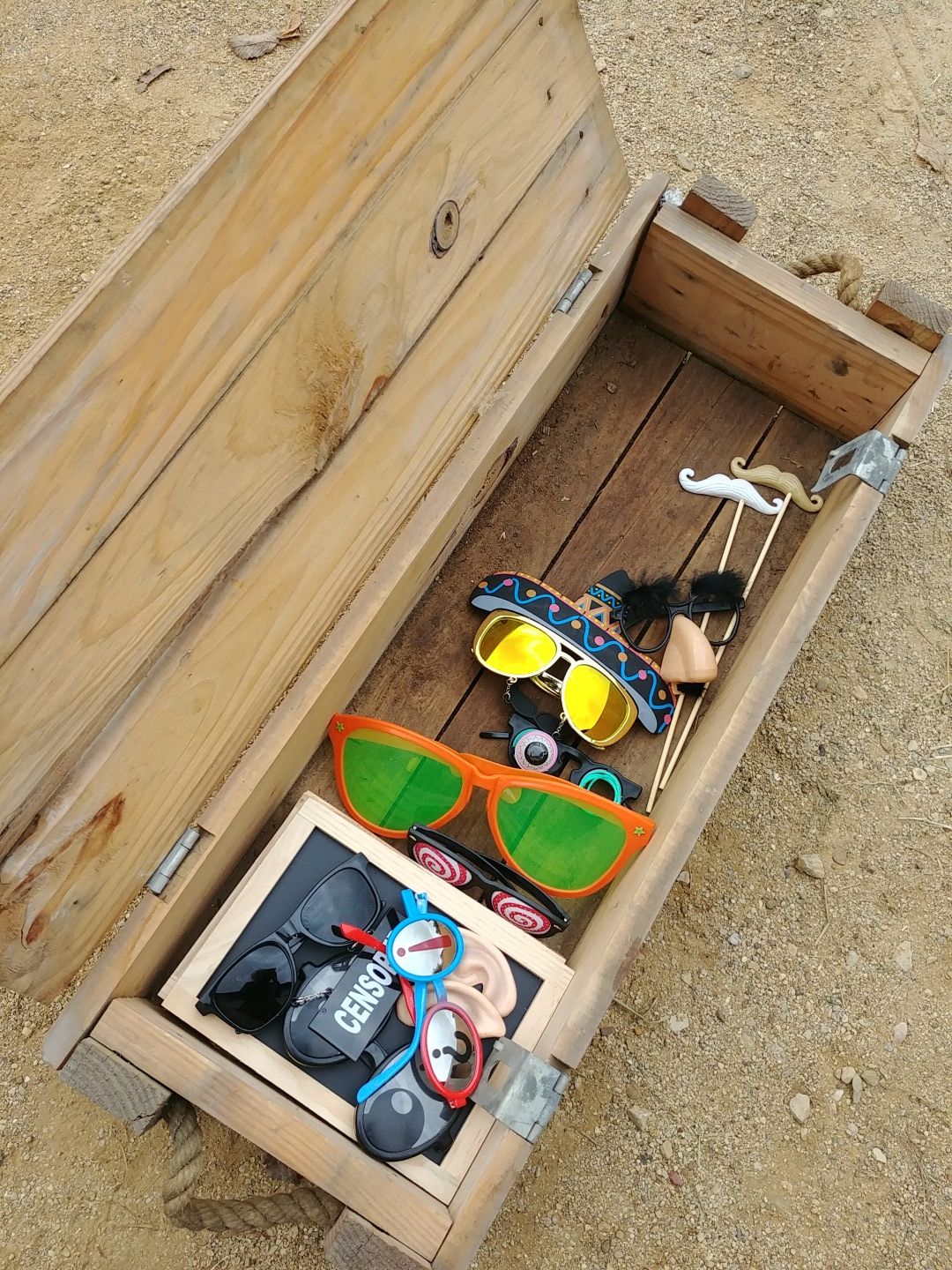 Ammunition box