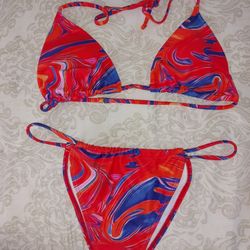New Beautiful Bathing Suit Size M.  See Photos.  Cash Pickup Only 