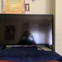 Vizio Television 32”