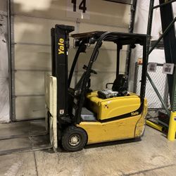 Yale ERP085 Forklift 3450lb Capacity