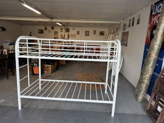 Metal Bunk Bed 