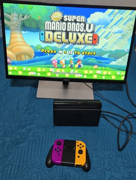 Nintendo Switch + Monitor