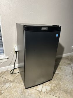 Beverage Cooler MINI BAR