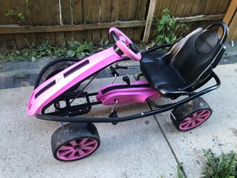 Pedal car