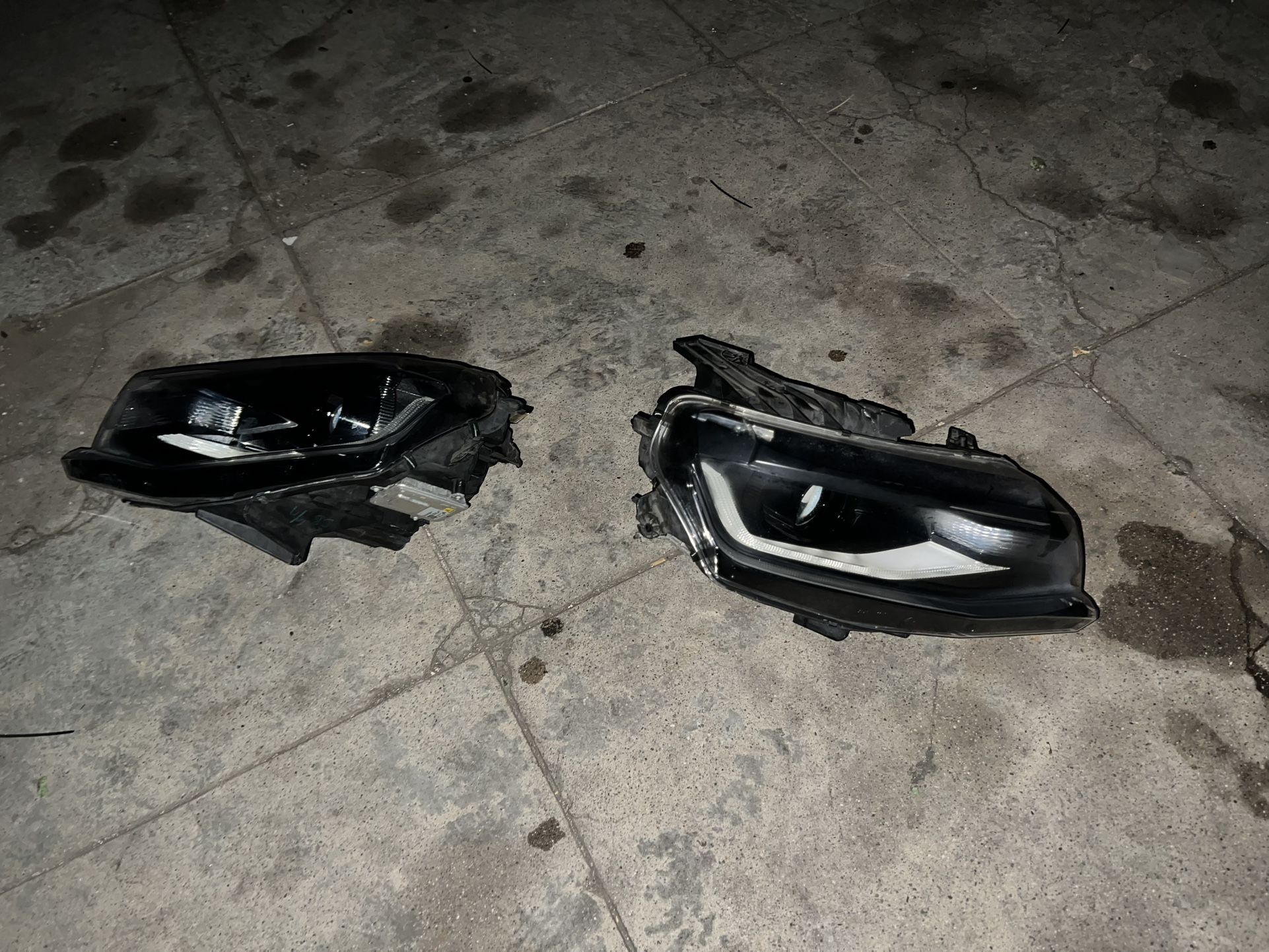 Headlight Assembly 