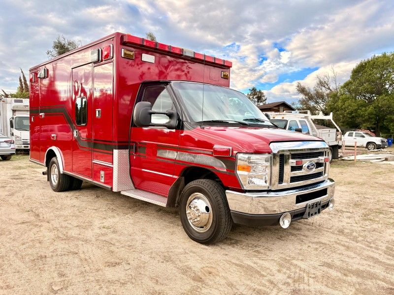 Ford E450 Ambulance