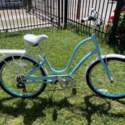 26” Womens Bicycle  READY TO RIDE