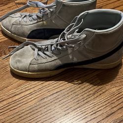 Men’s 8.5 Puma Hightop