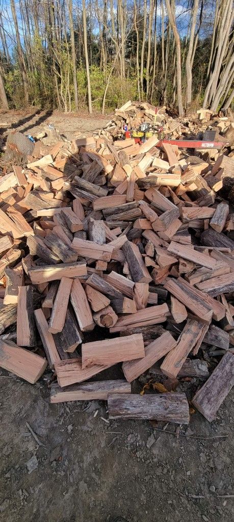 🔥🔥🔥 100% Split Seasoned Cherry Firewood 🔥🔥🔥