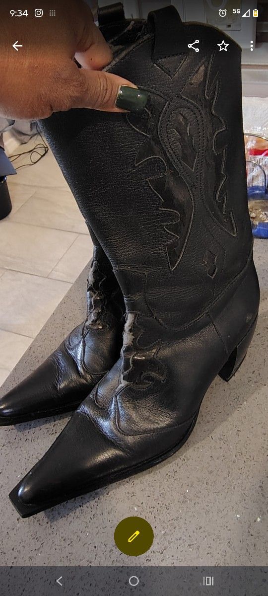 Women Boots