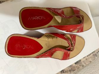 Shoes size 13