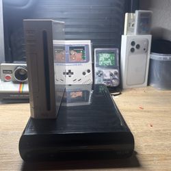 Wii And Wii U  (READ DISCRIPTION)