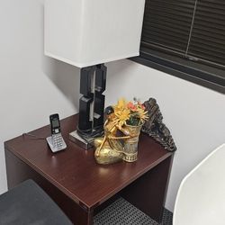 Corner Stand 