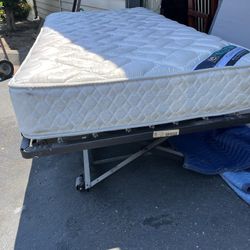 Twin Size Frame Metal Matees