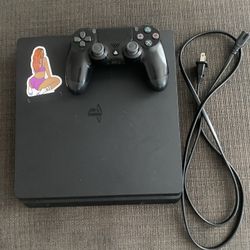 PS4 Slim