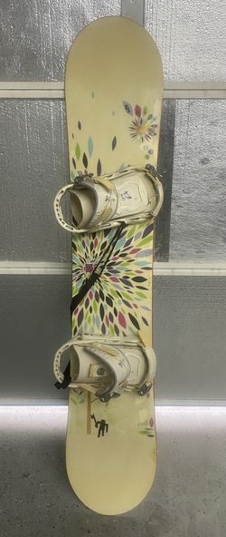 Size 139 Salamon “Lily” Snowboard W/ Bindings