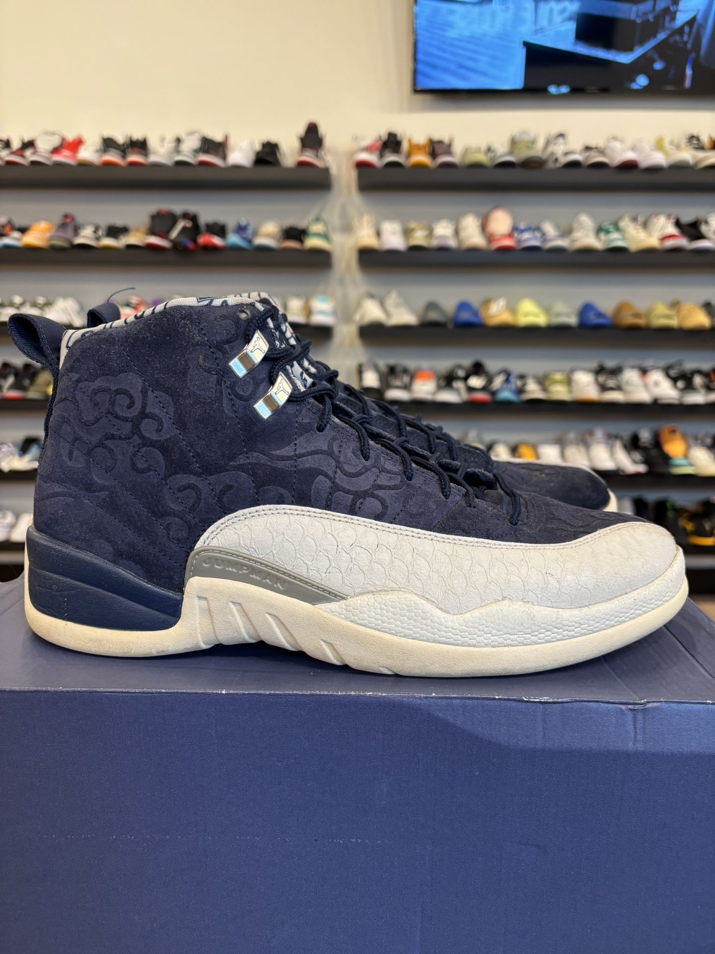Jordan 12 International Flight Size 12 Pre-Owned