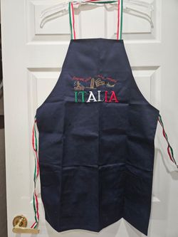 Italia Embroidered Navy Kitchen Apron, Hip Length cotton NEW $5.00