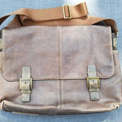 Leather Messenger Bag 