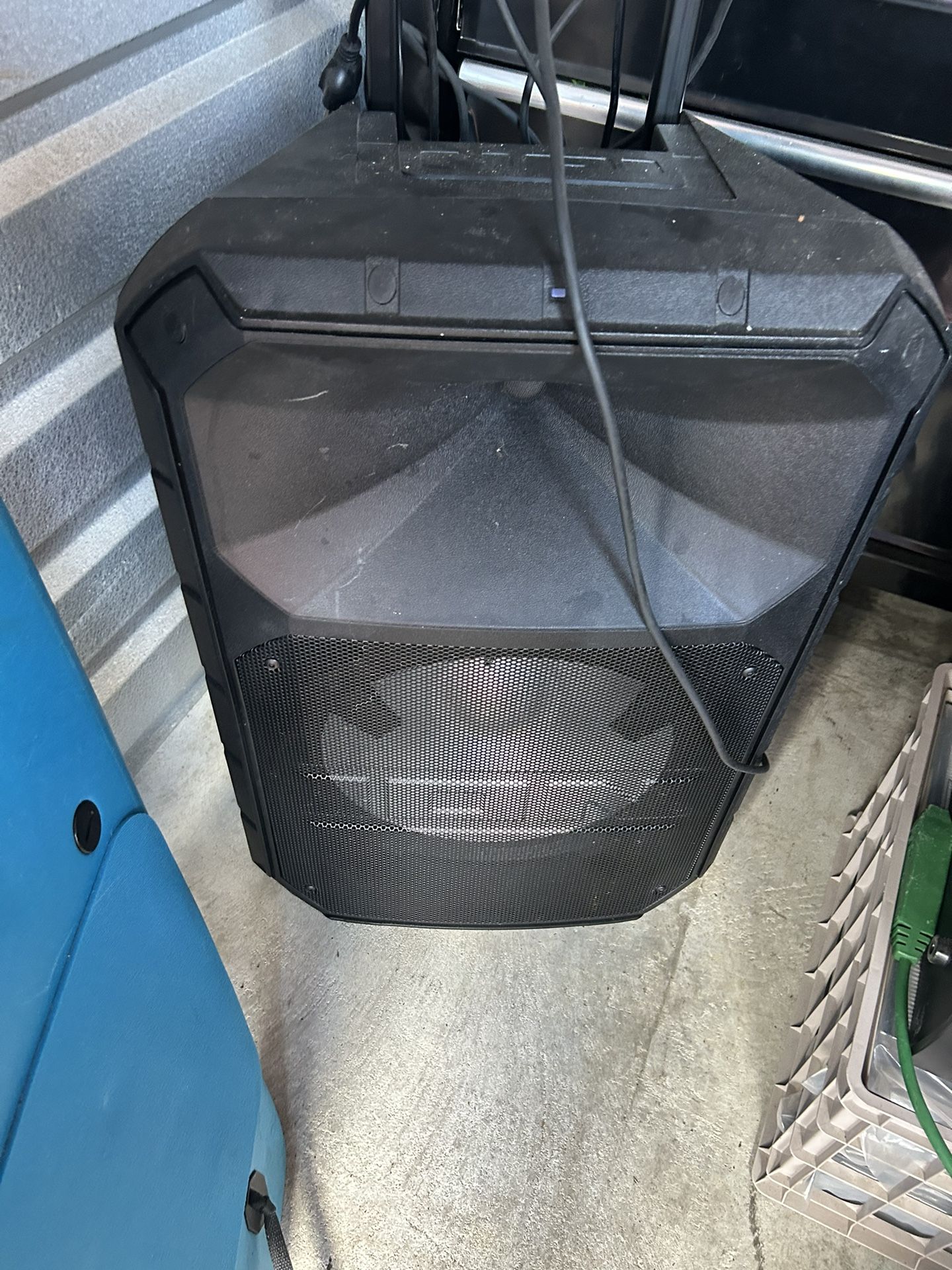 DJ Speaker With Stand