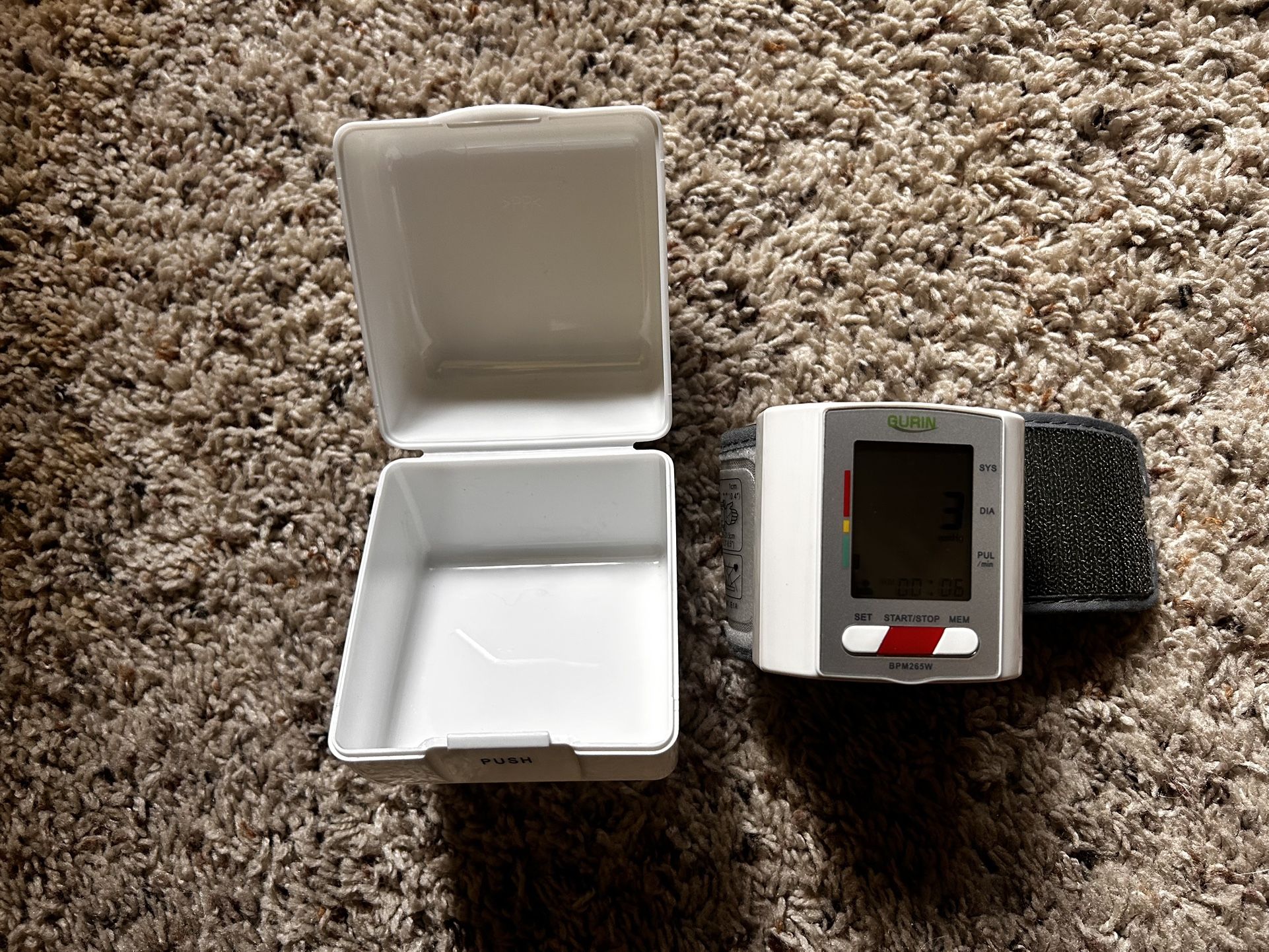 Wrist Cuff Blood Pressure Monitor