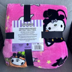 Halloween Hello Kitty And Friends Cloud Plush Hot Pink Throw Size 90x90 New 2026