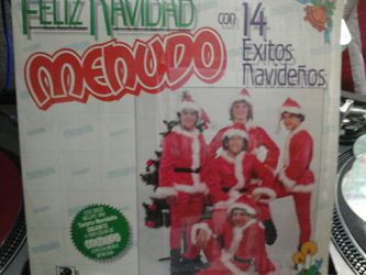 Menudo album Feliz Navidad 14 exitos navidenos