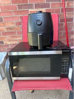 Air fryer and microwave