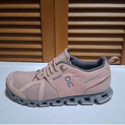 On Cloud 5 Women's Waterproof Sneaker * Size: 7.5