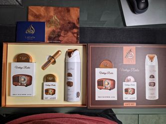 Lattafa Pride Vintage Radio Gift Set