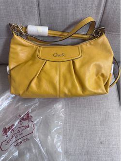Unused New Vintage coach