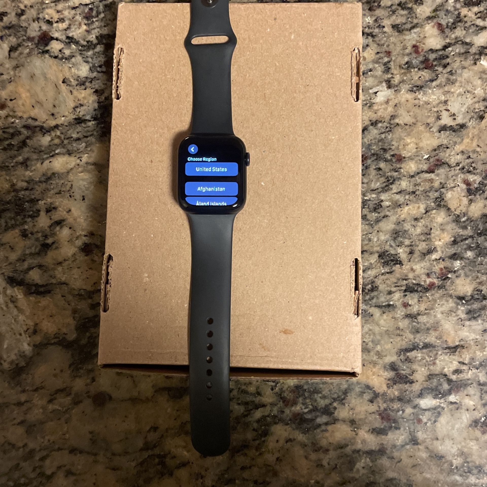 Brand New Apple Watch SE