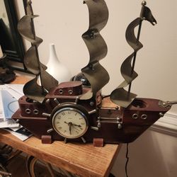Ship clock 