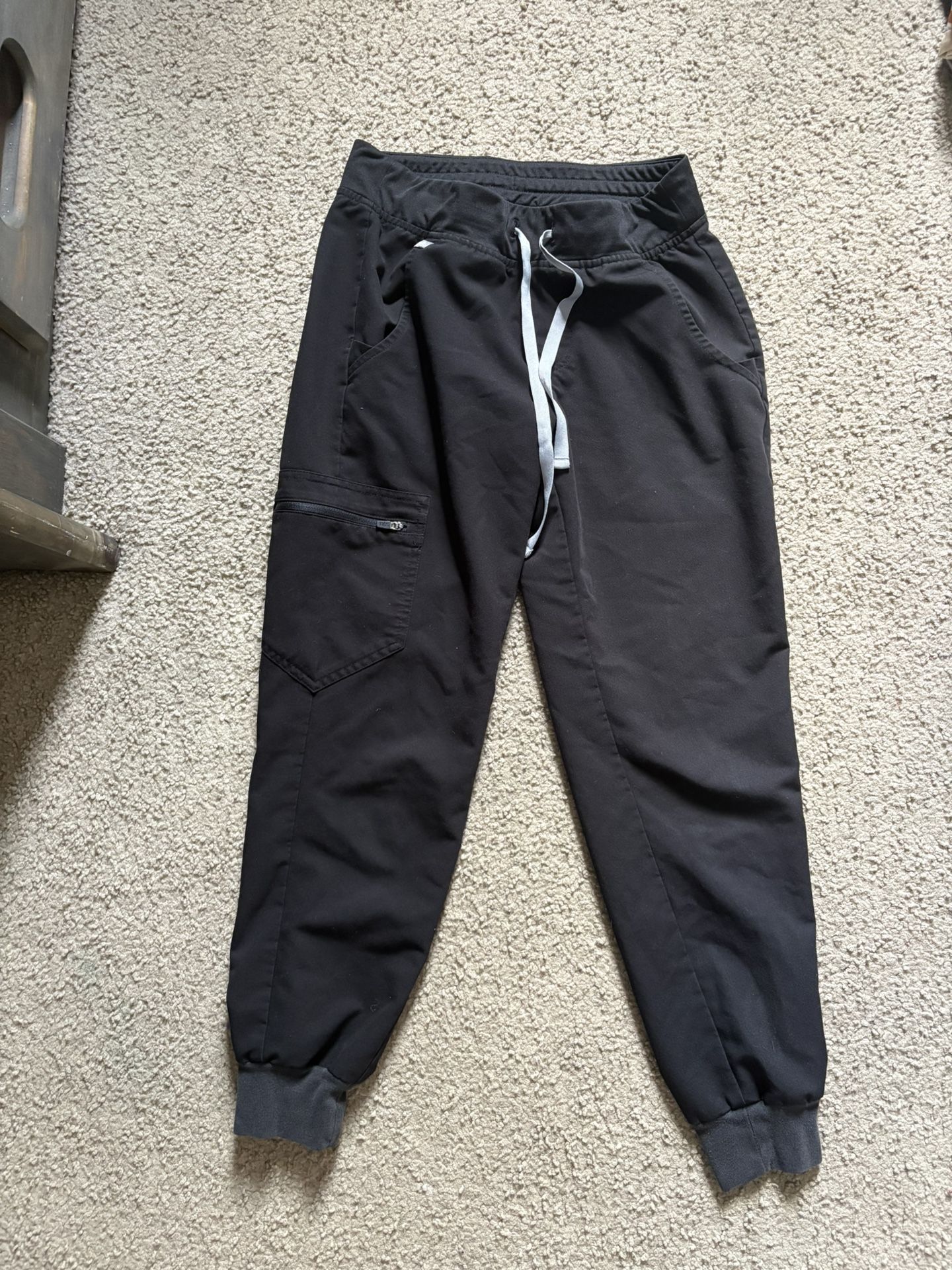 Figs scrubs pants