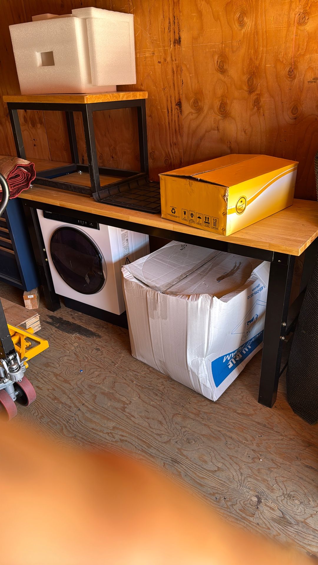 Husky Workbench