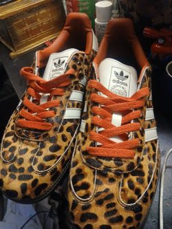 Adidas Samba OG sneakers preloaded red/leopard 10.5