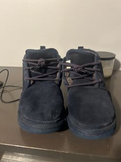 Uggs Men Blue & Black