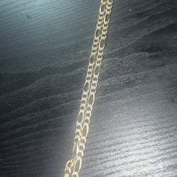 14K Gold Diamond Cut Figaro Chain 