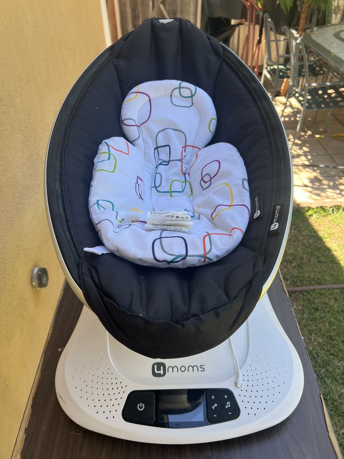 4moms mamaroo baby swing 