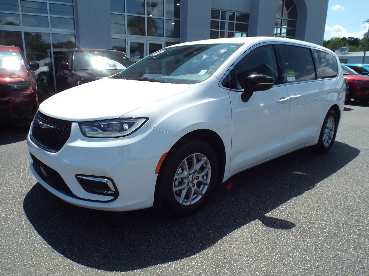 2024 Chrysler Pacifica
