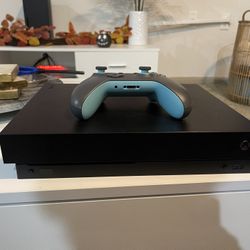 Xbox One X 