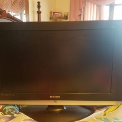 Samsung 40 Inches