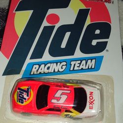 Racing Champions Diecast Tide Set Of 2 Cash Porch Pickup Redmond 