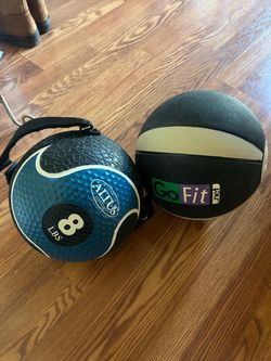 Medicine Ball Set – Altus 8 LB & GoFit